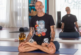 Yogalärarutbildning Yin Yoga Teacher training med Todd Grube - Hot Yoga Helsingborg, Skåne